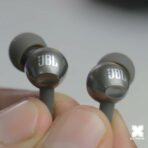 JBL C200SI Premium in Ear Wired Earphones with Mic Original - Image 7